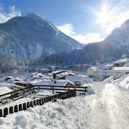 Appartement Christoph-1 By Interhome