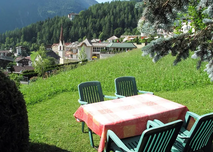 Christoph-1 By Interhome Apartamento Finkenberg