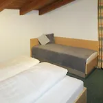 Christoph-1 By Interhome Apartamento Finkenberg