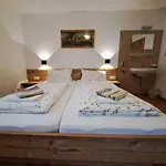 Christoph-1 By Interhome Apartamento *