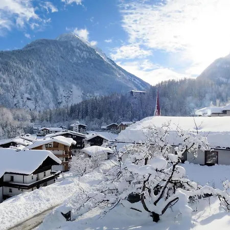 Christoph-1 By Interhome Apartmán *